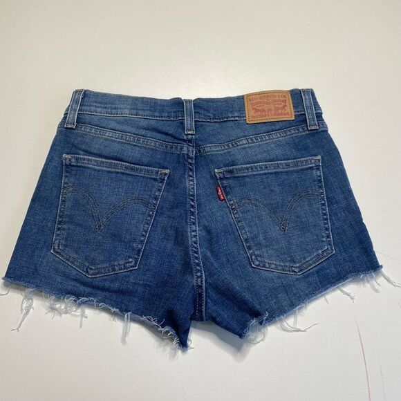 Levi’s Distressed Raw Hem Denim Shorts Boho Bohemian Festival Sz 25 - Picture 3 of 13